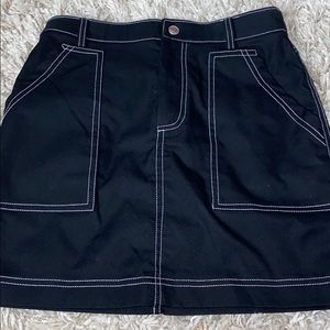 Black & white stiching mini skirt